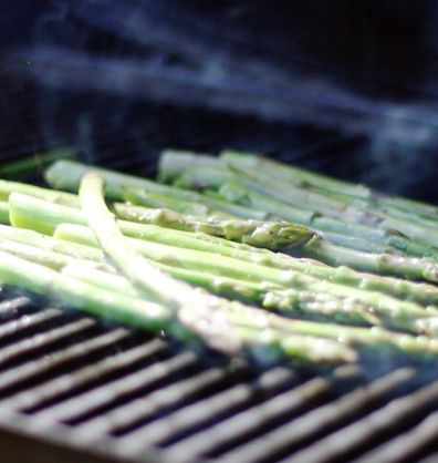 BBQ asparagus