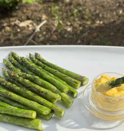bbq and griddled asparagus