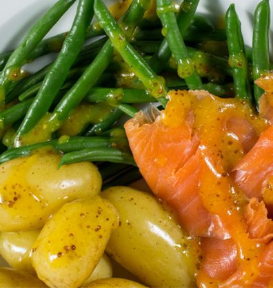 Smoked Salmon with Green Beans desktop