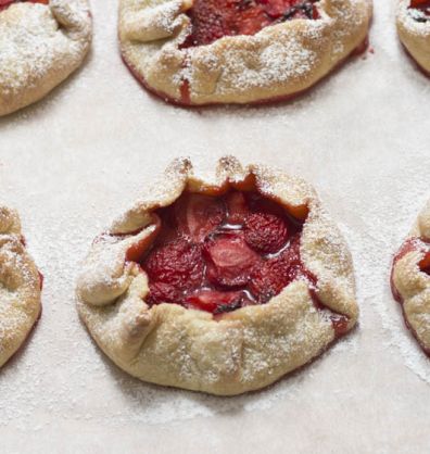 mini strawberry galettes DESKTOP