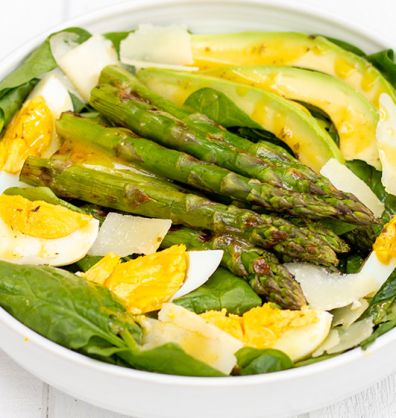 classic vegetarian protein salad desktop