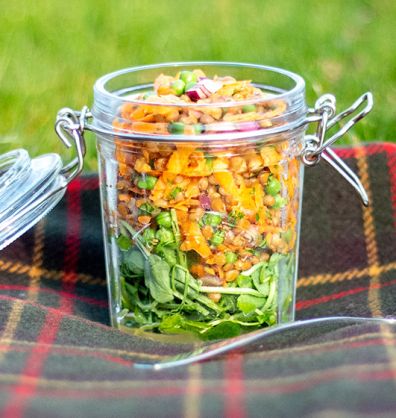 carrot pea lentil picnic pot desktop